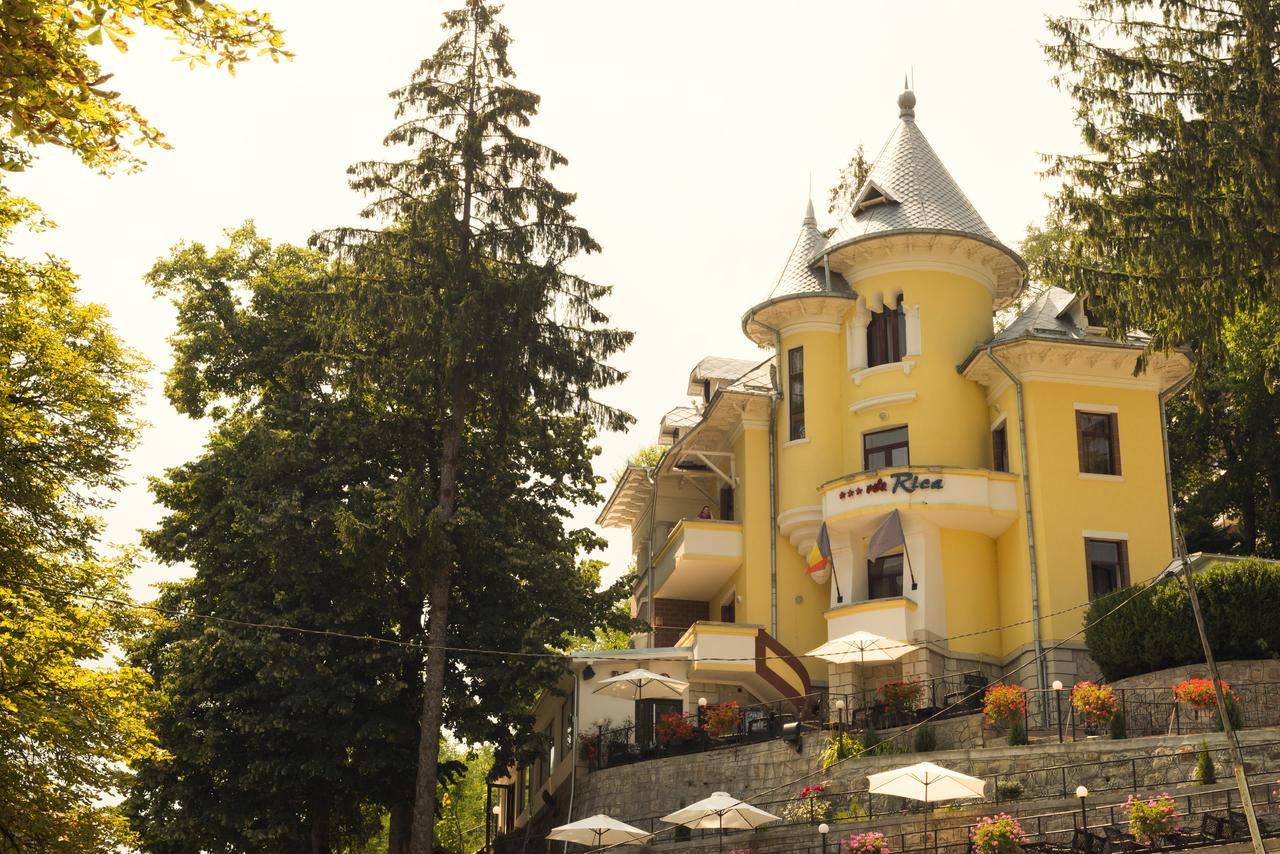 Vila Rica Otel Slănic-Moldova Dış mekan fotoğraf